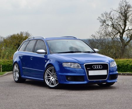 AUDI RS4 4.2 quattro 5dr