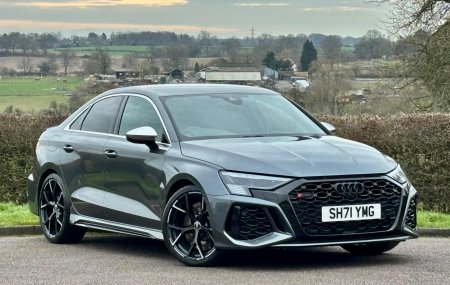 AUDI RS3 2.5 TFSI S Tronic quattro Euro 6 (s/s) 4dr