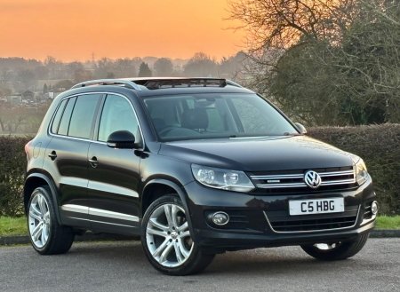 VOLKSWAGEN TIGUAN 2.0 TDI BlueMotion Tech SE DSG 4WD Euro 5 (s/s) 5dr